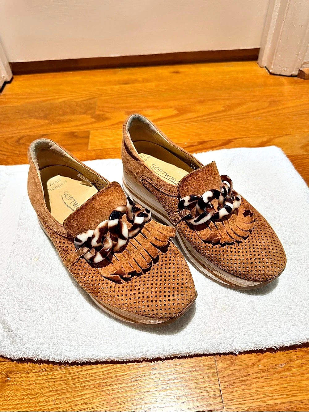 SoftWaves Women's Brown Fringe Mules